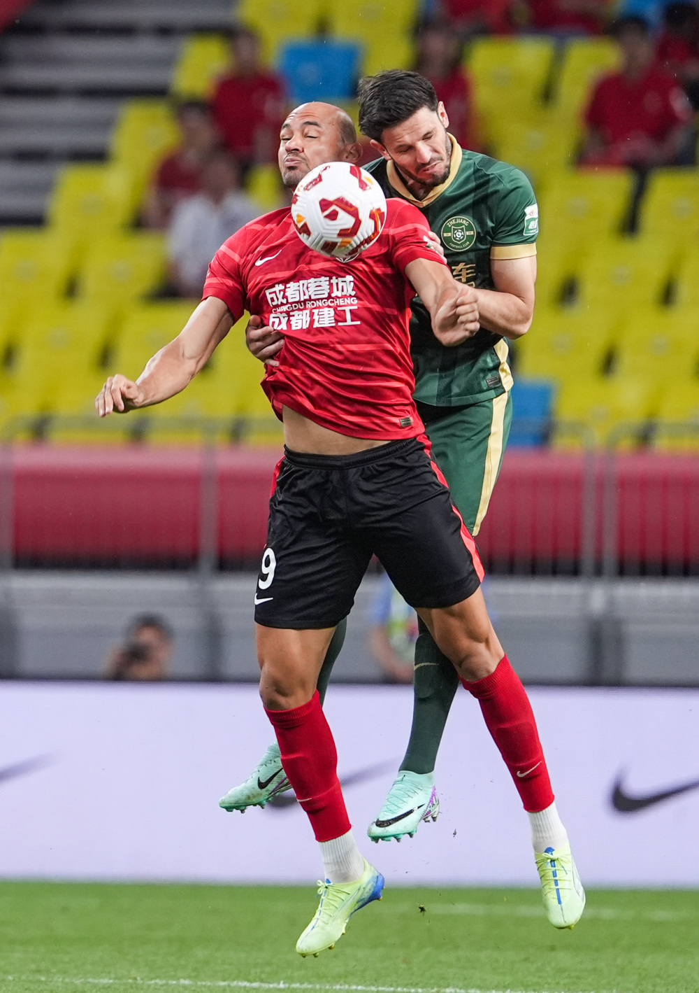 詹眉缺阵湖 詹眉缺阵湖