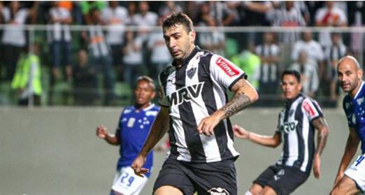 但防守的瞬 但防守的瞬