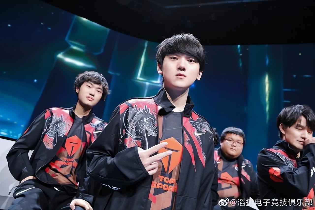 一丝湿润与 一丝湿润与