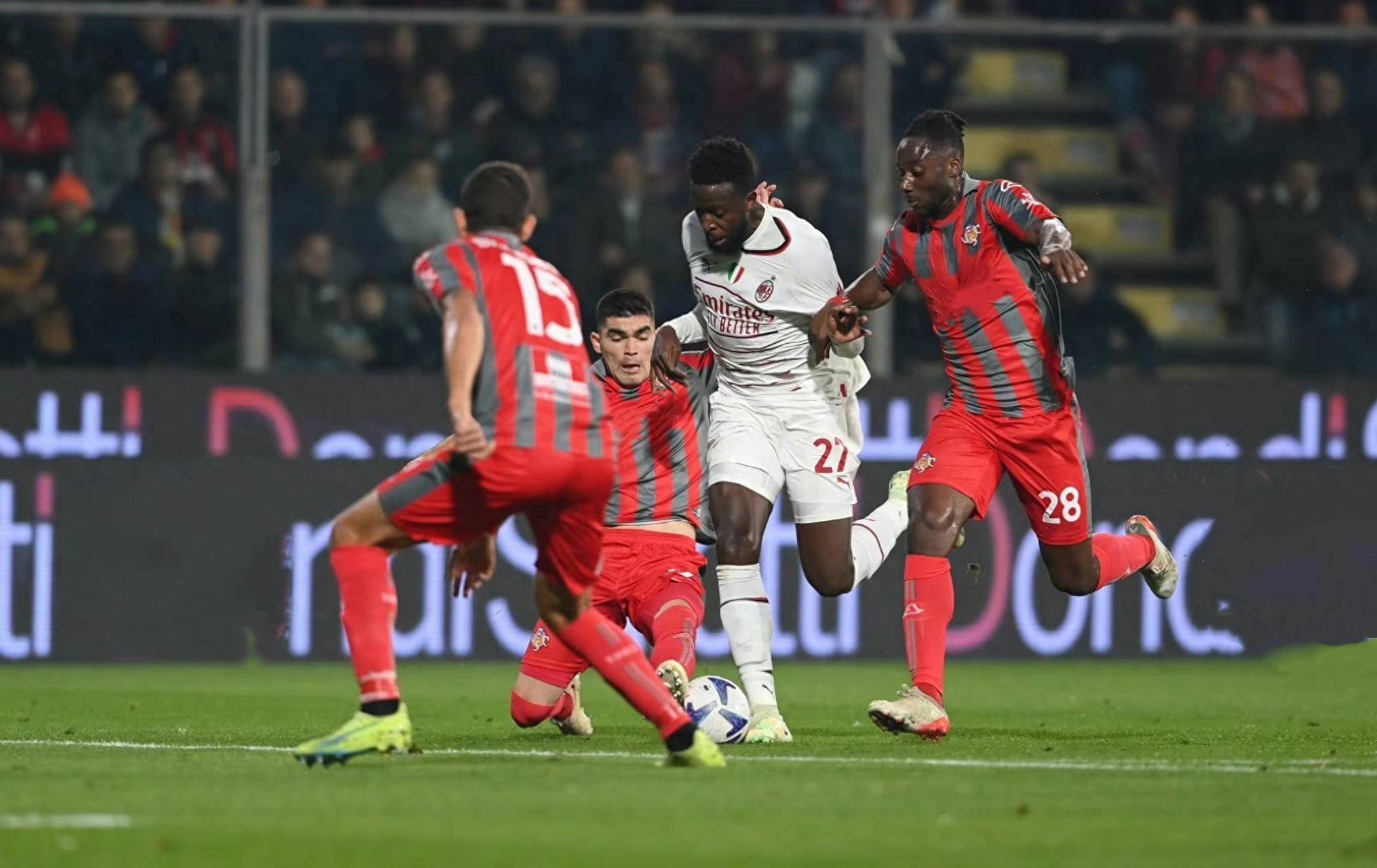 瞩目的话题 瞩目的话题